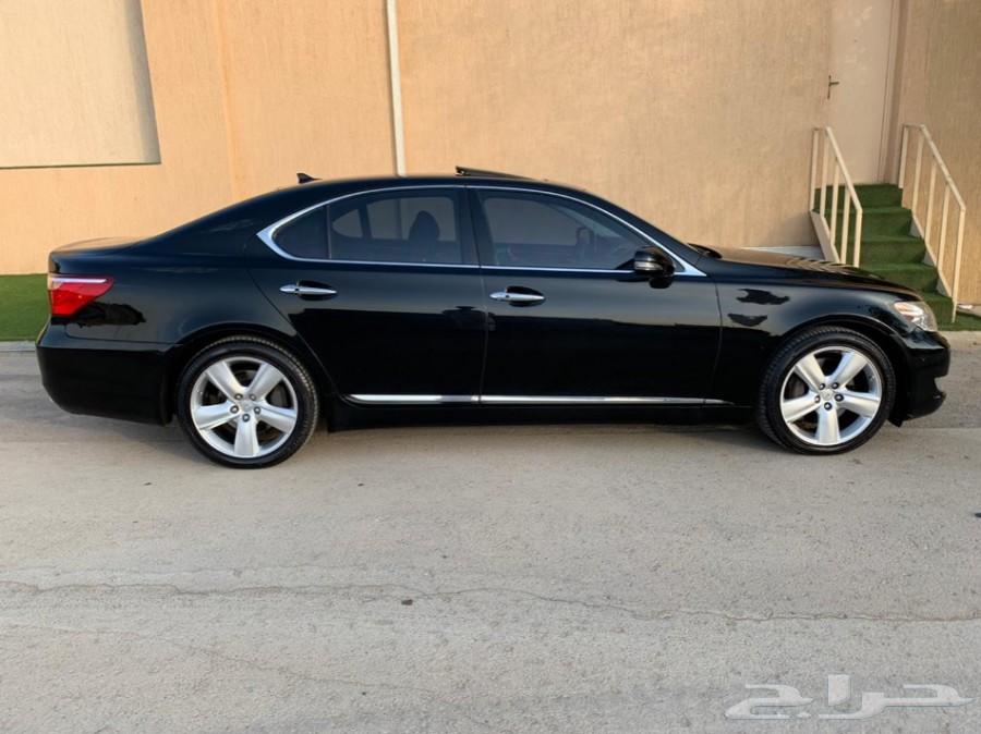 لكزس LS460 نظيف م شاءالله 2011