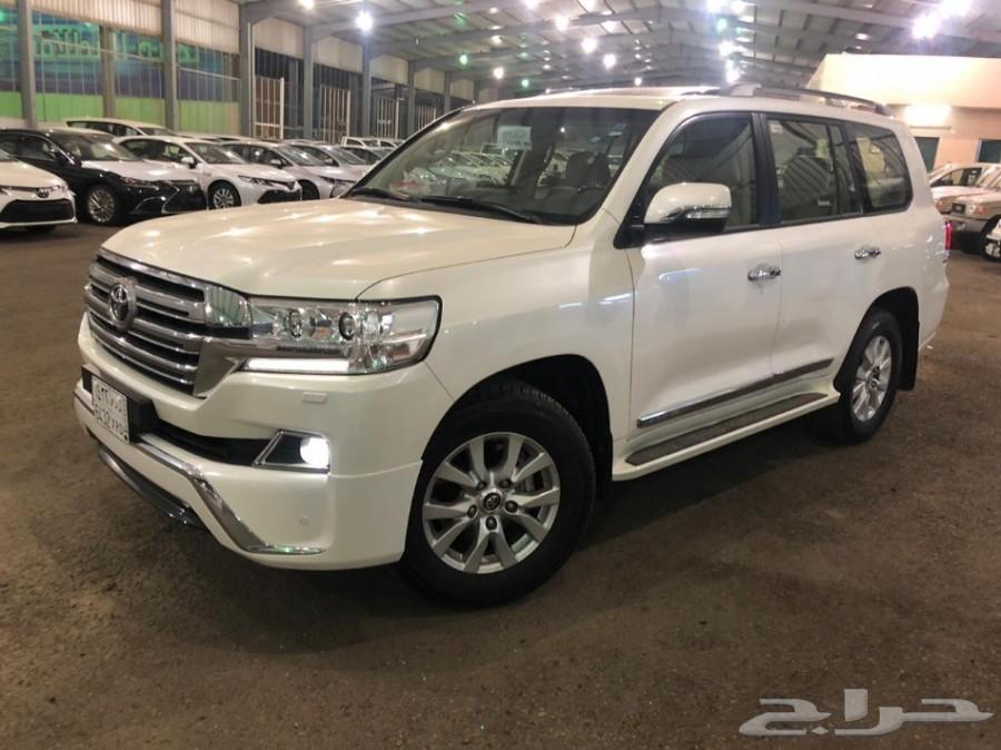 لاندكروزر 2018 GXR3 V8