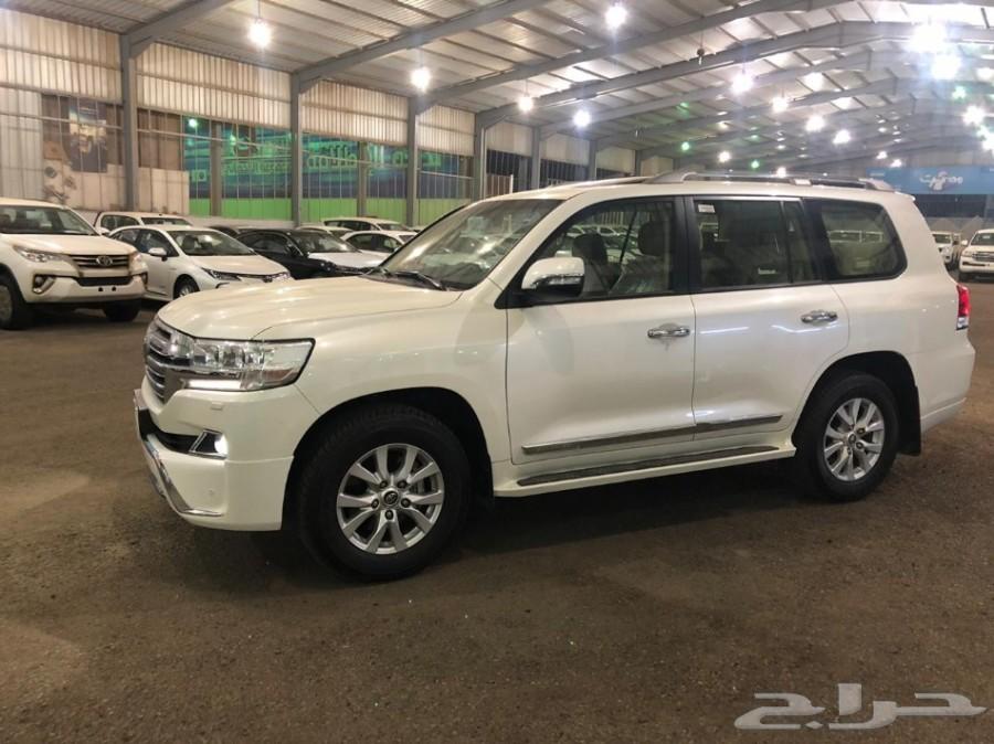 لاندكروزر 2018 GXR3 V8