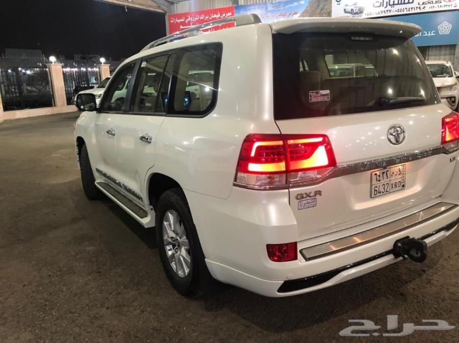 لاندكروزر 2018 GXR3 V8
