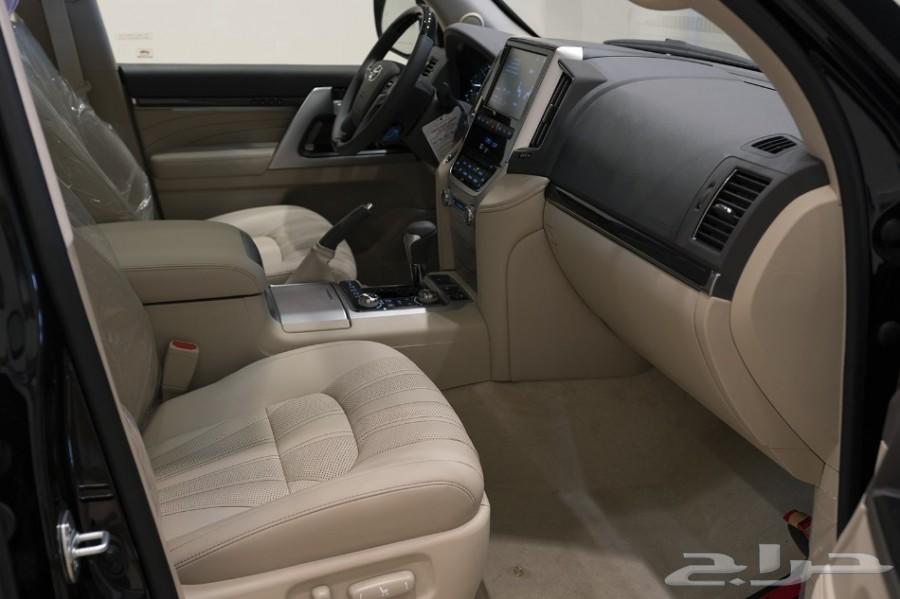 لاندكروزر VX-S موديل 2019 بسعر 313000ريال
