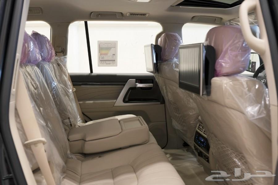 لاندكروزر VX-S موديل 2019 بسعر 313000ريال