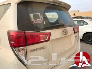 سيارة العوائل والخطوط اينوفا ستاندر 2019