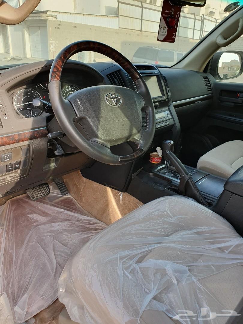 جيب لاند كروزر مخزن وكالة GXR 2010 V8