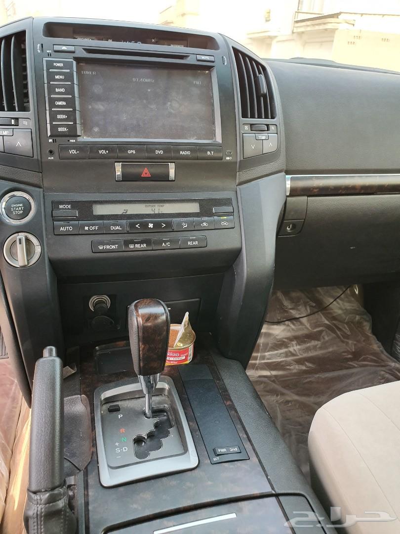 جيب لاند كروزر مخزن وكالة GXR 2010 V8