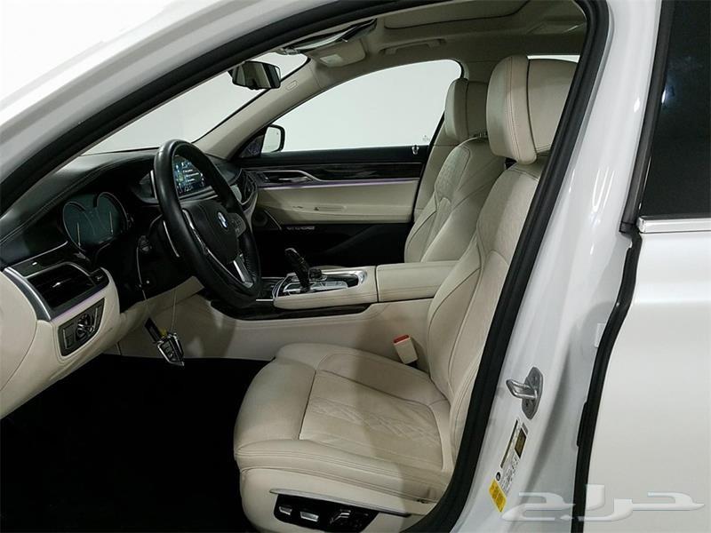 2016 BMW 740i