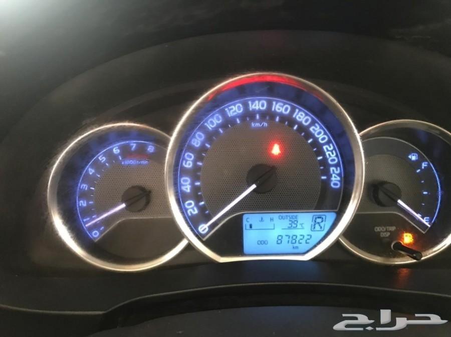تويوتا كورولا 2015