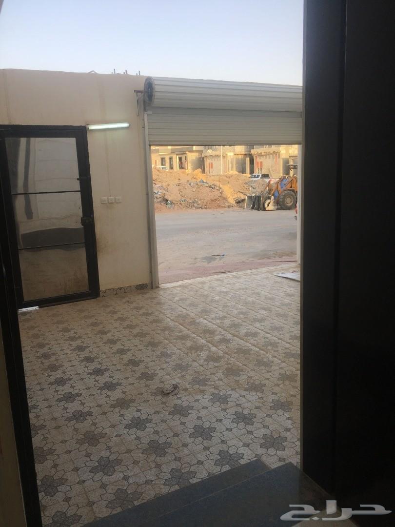 دور أرضي للإيجار بحي البيان