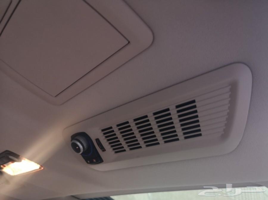 بي ام دبليو 750Li سعودي 2009 فل كامل