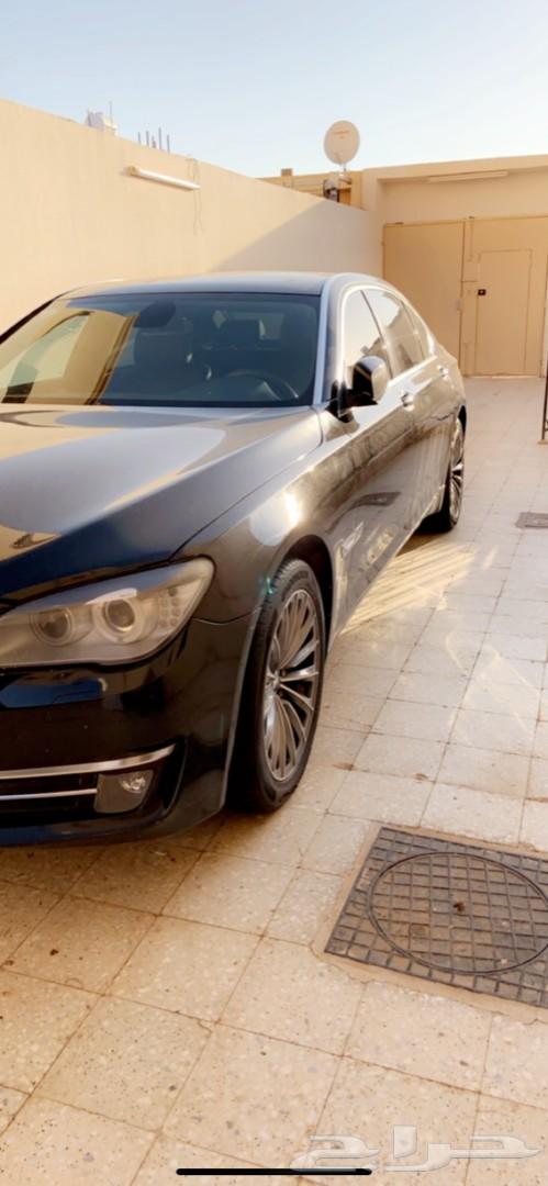 BMW 730LI 2010 .