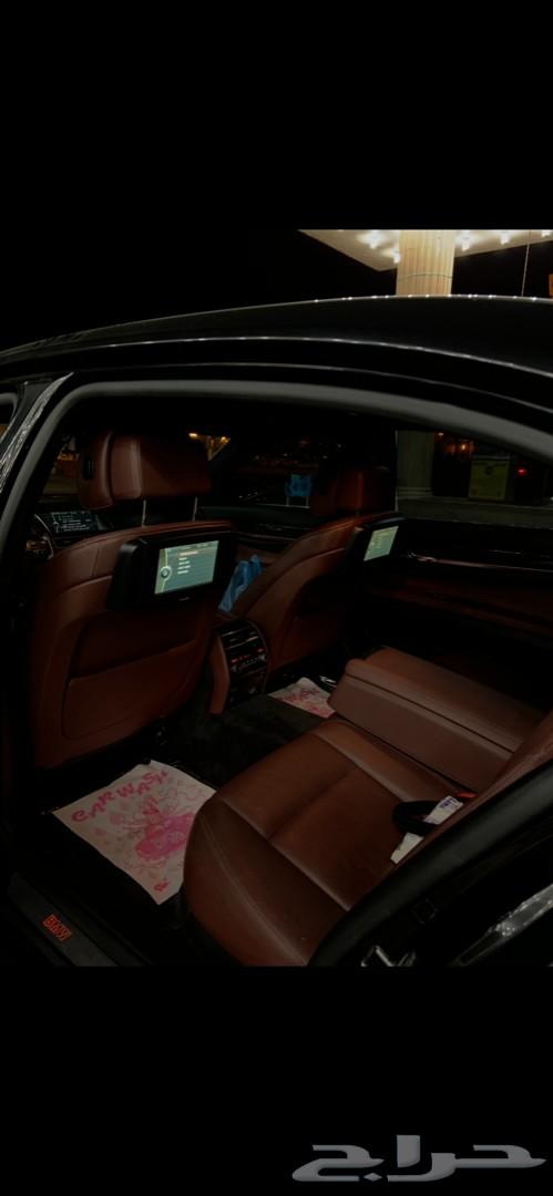 BMW 730LI 2010 .