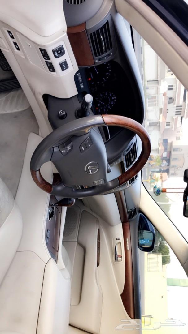 لكزس L460 2010