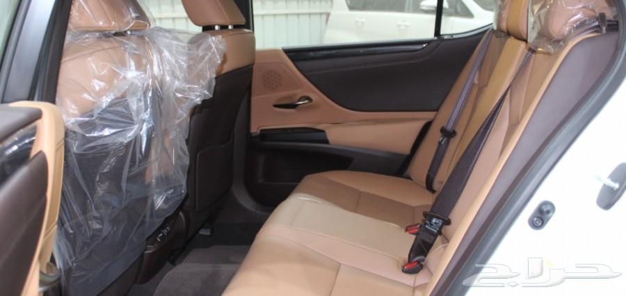لكزس ES350 بريمي 2019 ابيض 175.000
