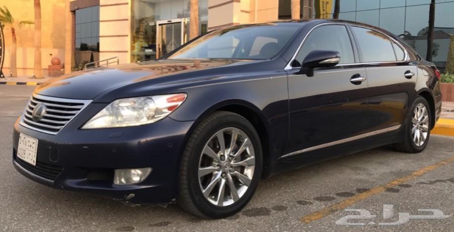 لكزس L460 2010