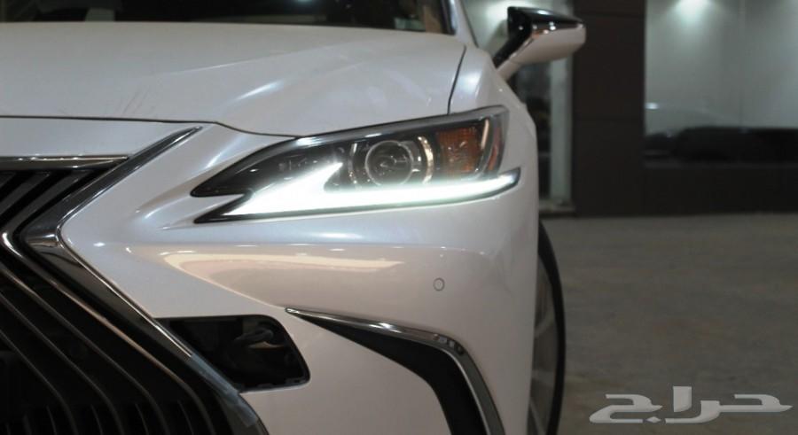 لكزس ES350 بريمي 2019 ابيض 175.000