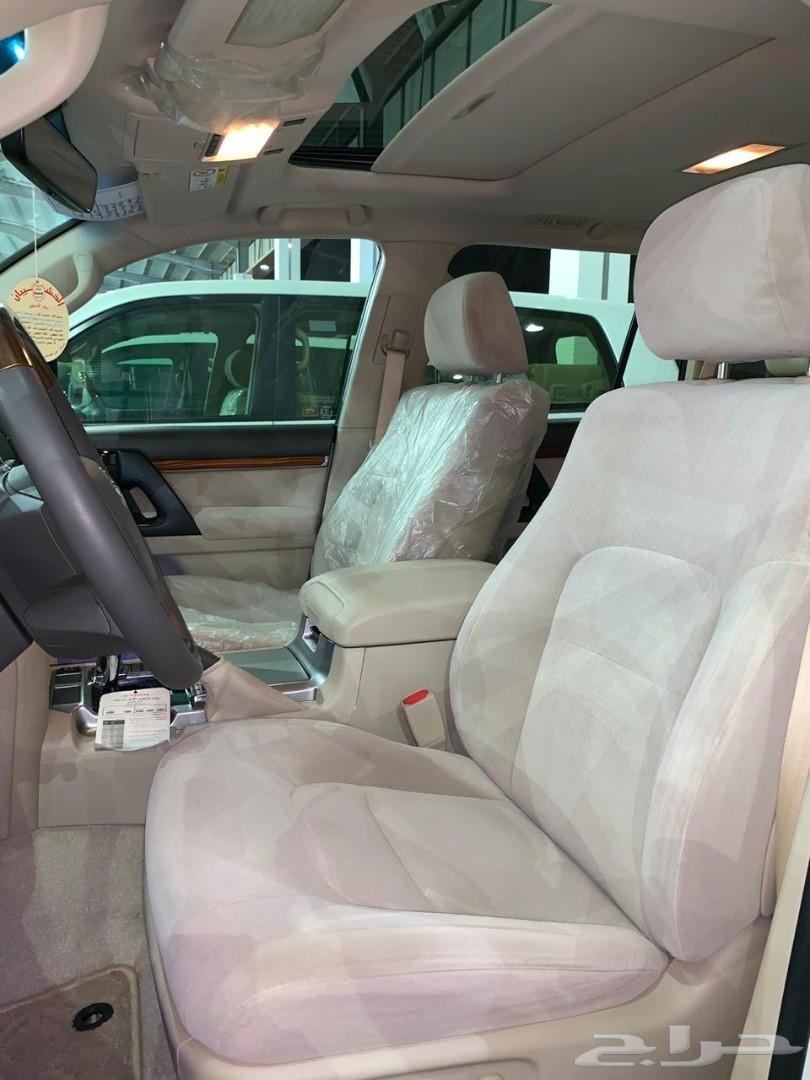 جيب لاندكروزر V8 GXR 3 بريمي ( تم البيع )