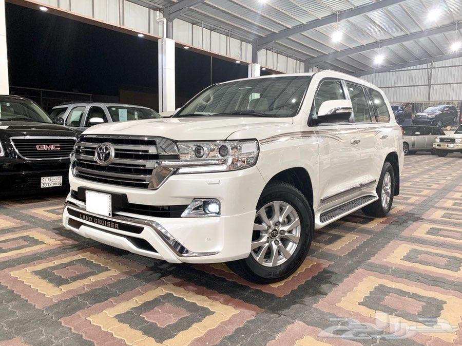 جيب لاندكروزر V8 GXR 3 بريمي ( تم البيع )