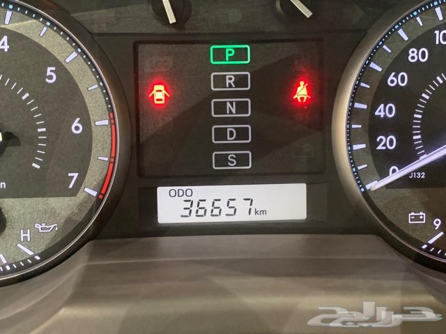 جيب لاندكروزر V8 GXR 3 بريمي ( تم البيع )