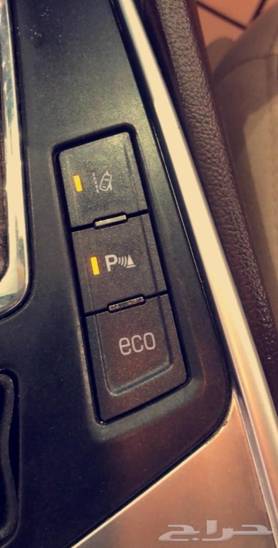 كاديلاك 2014 SRX فل الفل خليجي