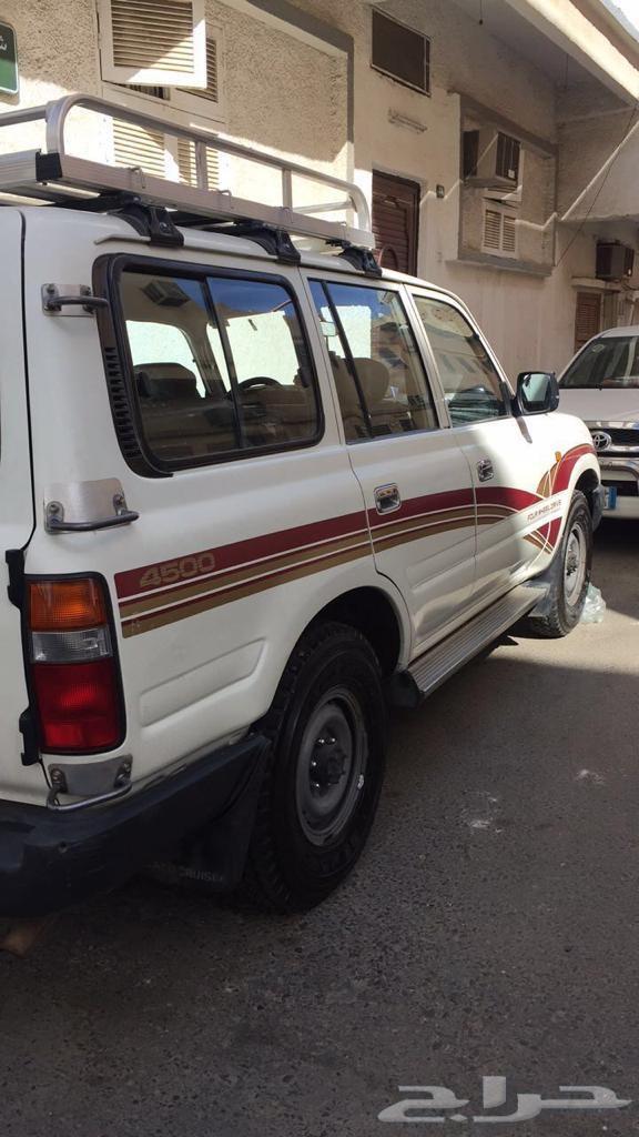 لاندكروزر 93 هدد مخزن
