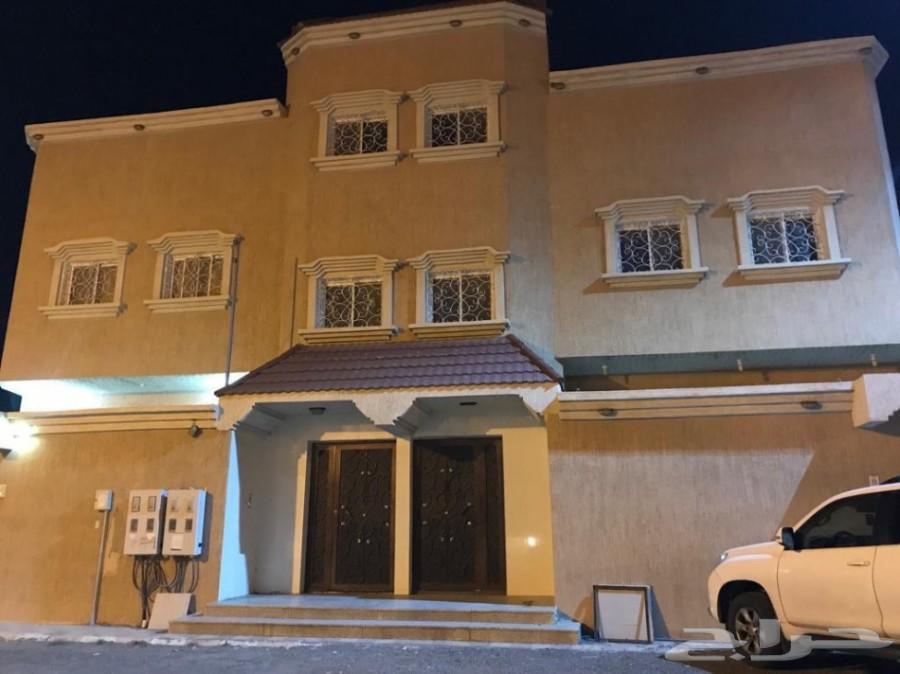 للبيع عماره 4 شقق بحي الوسام بخميس مشيط