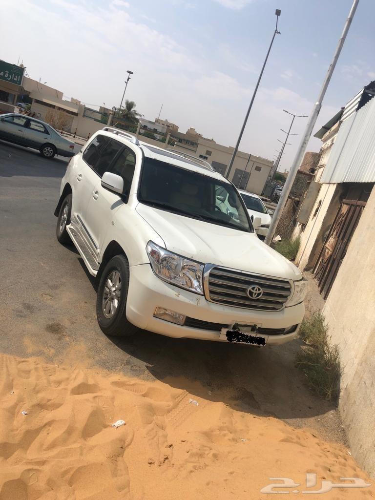 جيب لاندكروزر GXR 2011 للبيع