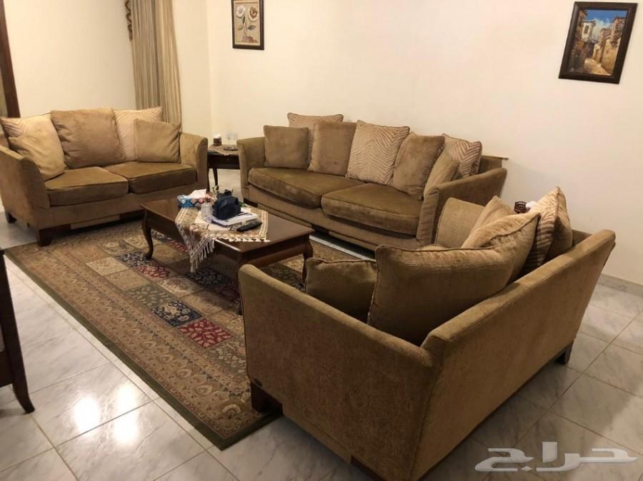 أثاث منزلي كامل للبيع - بحالة جيدة