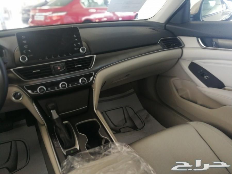 هوندا اكورد LX 2018