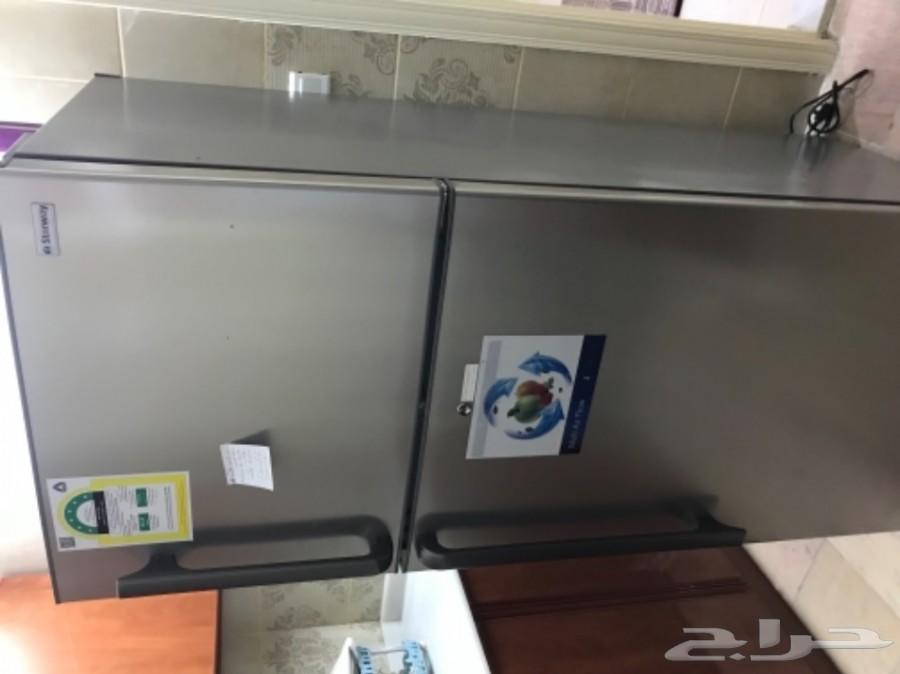 اثاث جديد ثلاث غرف مع الاجهزة (جدة)