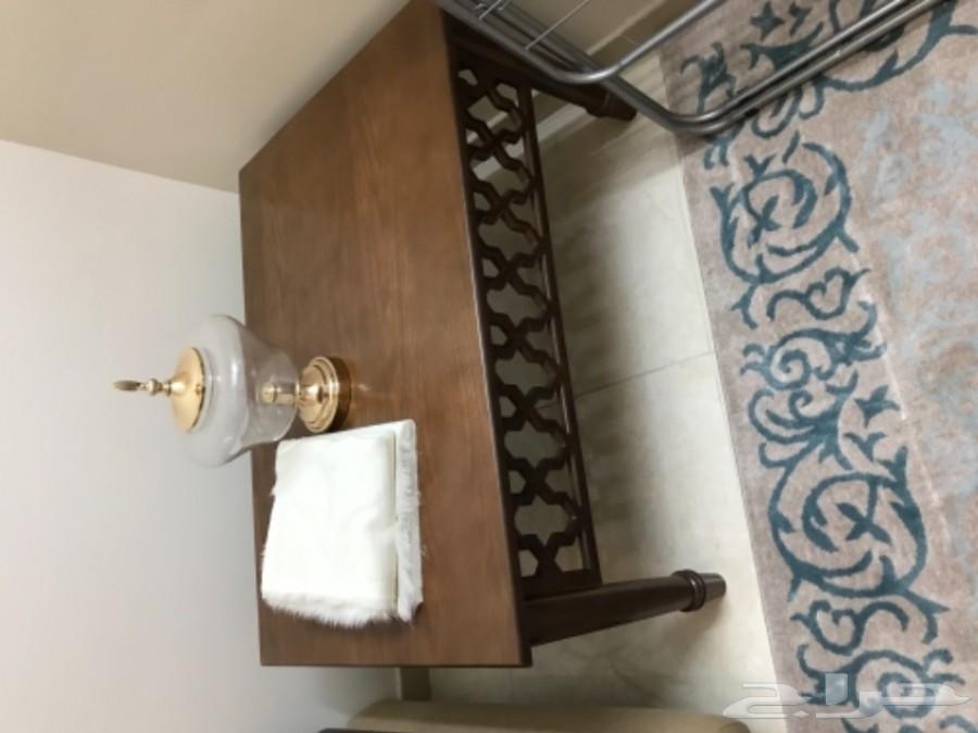 اثاث جديد ثلاث غرف مع الاجهزة (جدة)