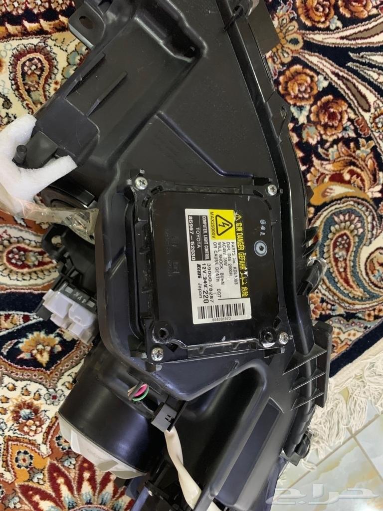 شمعات لكزس امامية اصلية (وكالة) ES350