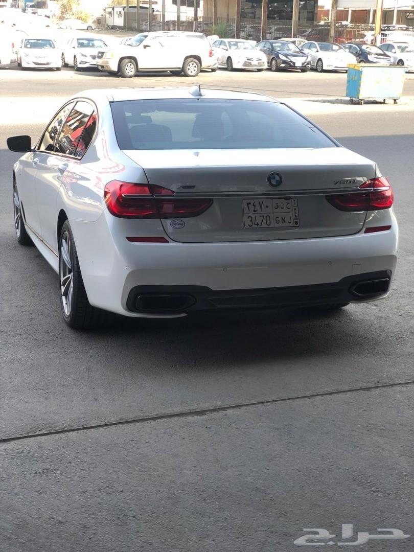 BMW 750