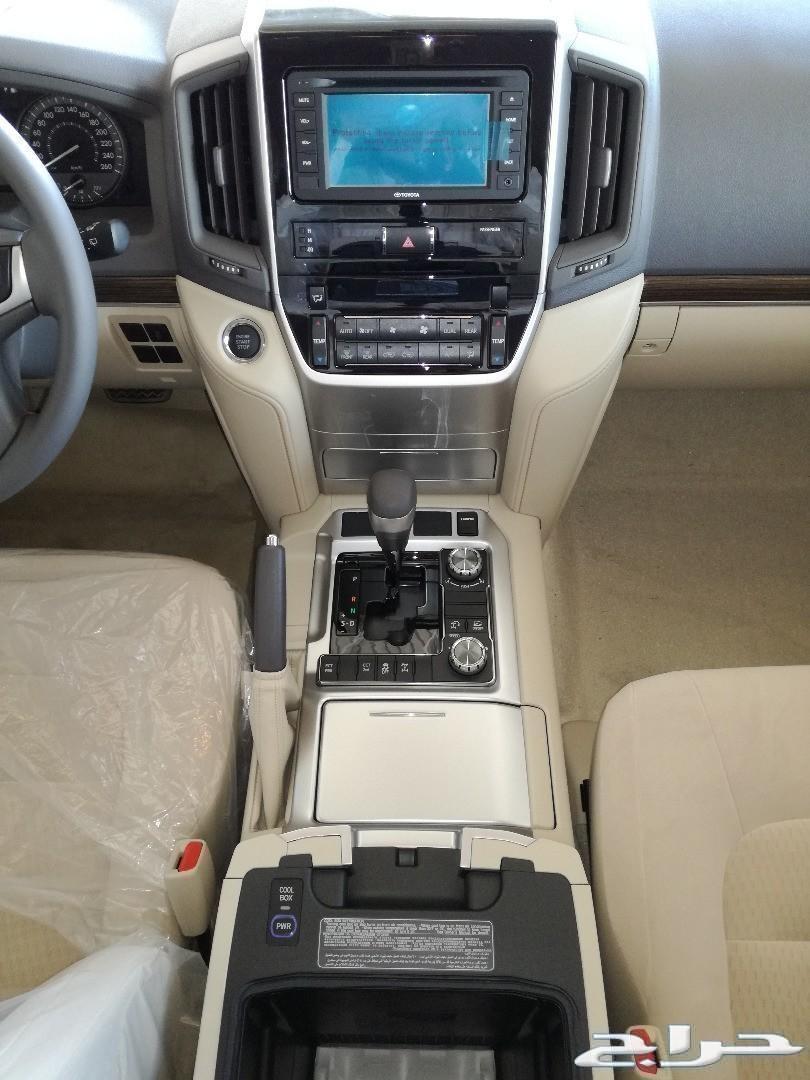 لاندكروزر GXR1 V6 بنزين سعودي