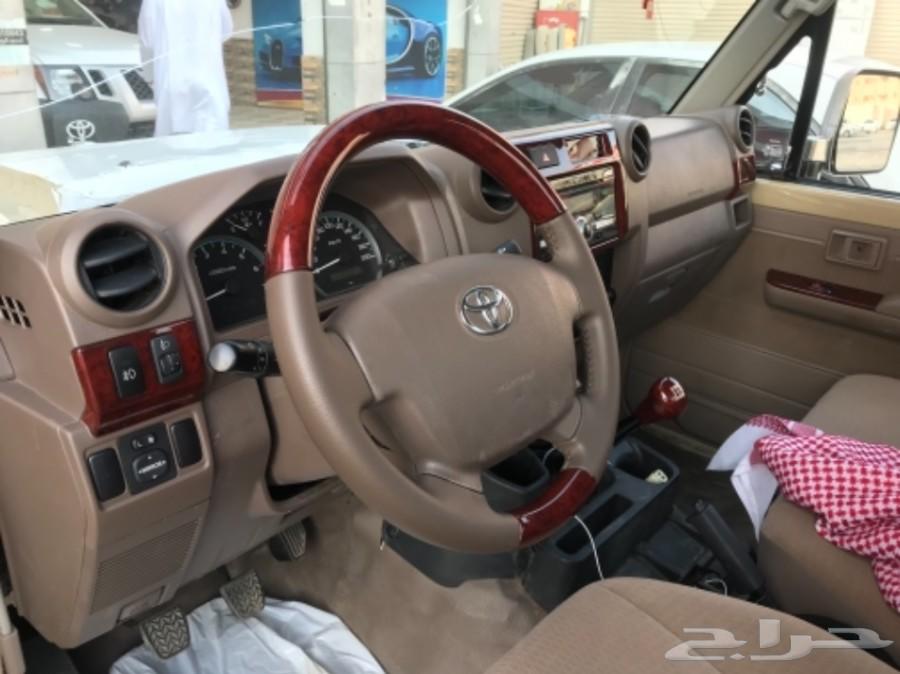 شاص ديكور خشبي