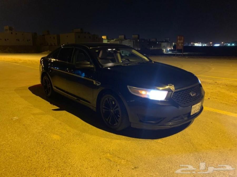 Ford Taurus 2013 Standard