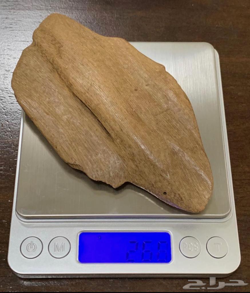 عود طبيعي سوبر و دبل سوبر - دهن عود صافي