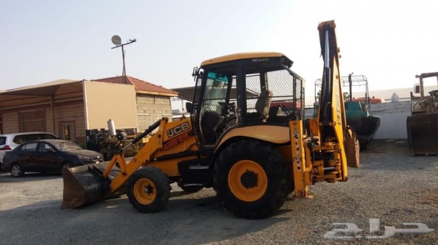 عرجاءJCB2010بمعرض فيصل السواط للمعدات