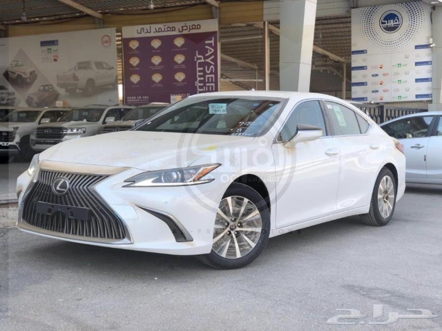 لكزس ES250_2019 AA (سعودي) متوفره لدى الفريدي