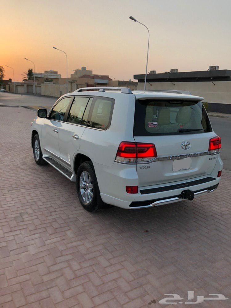 جيب لاند كروزر 2017 VXR-1 جديد وكالة