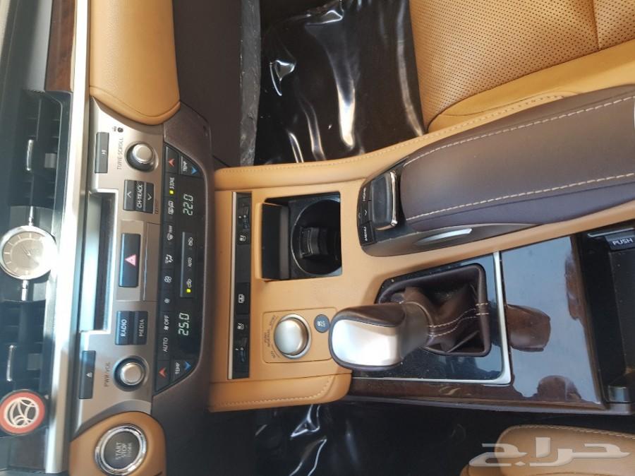 سياره لكزس 2016 es 350 نظيفه