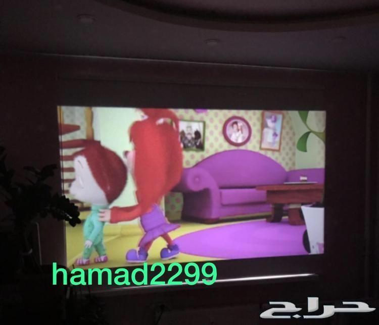 بروجكتر سينمائي ذكي لا سلكي