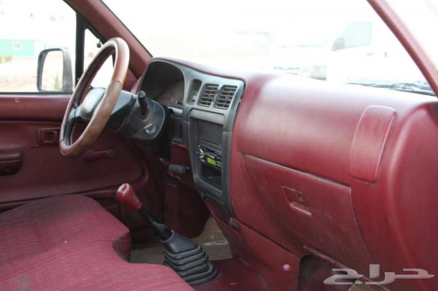 Toyota Hilux 2003 (تم البيع )