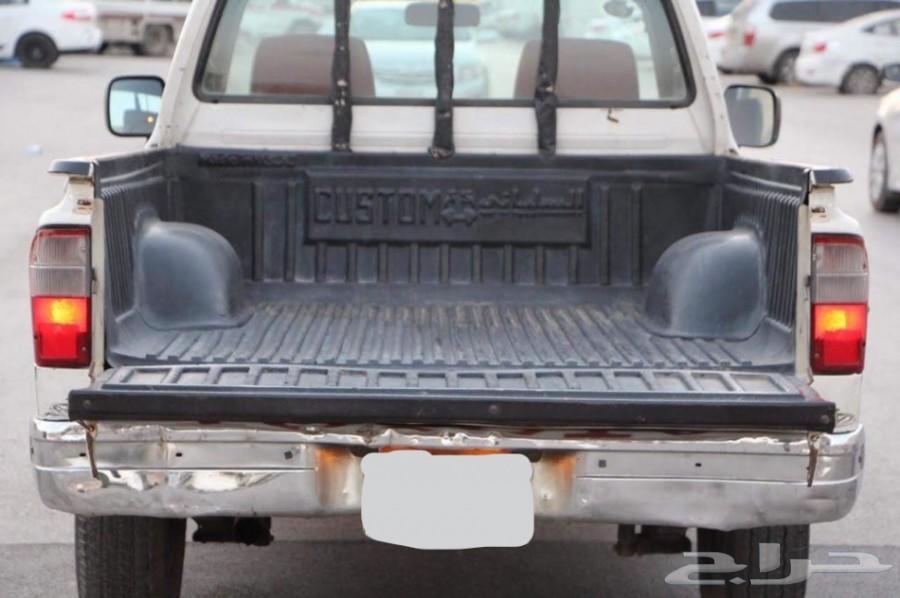 Toyota Hilux 2003 (تم البيع )