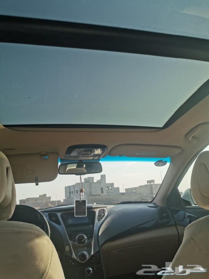 ازيرا 2012 للبيع