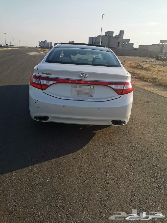 ازيرا 2012 للبيع