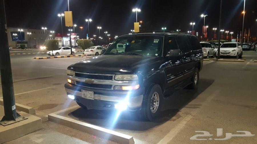 سيارة GMC سوبربان 2000 نظيفة جدا