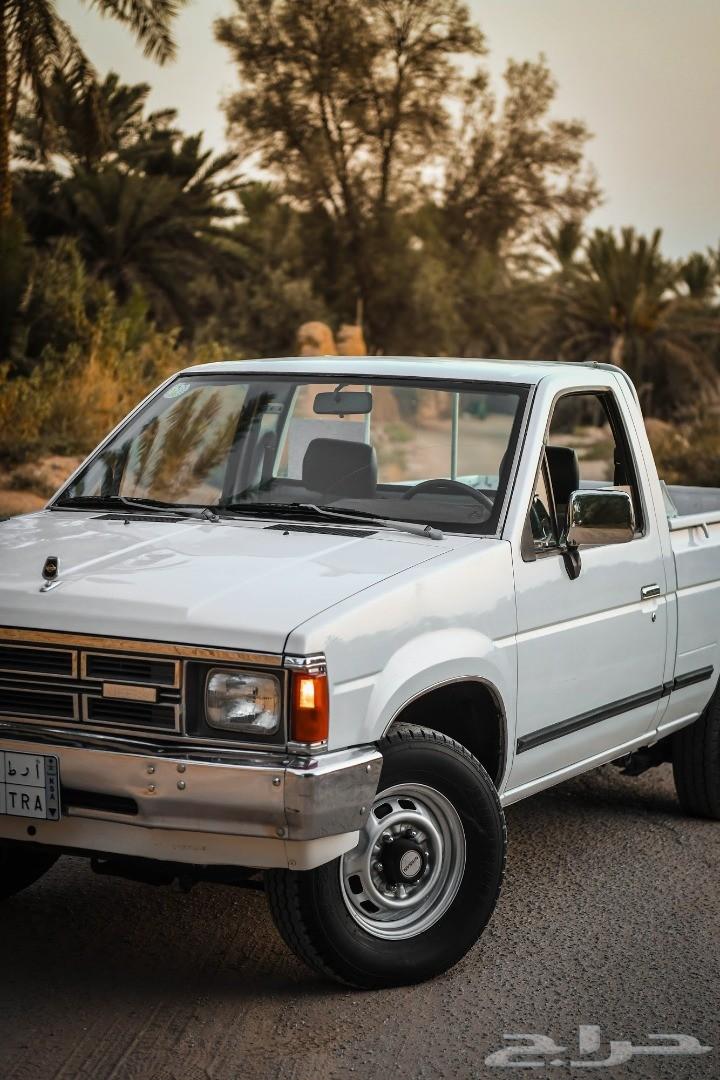 نيسان - ددسن - 1986