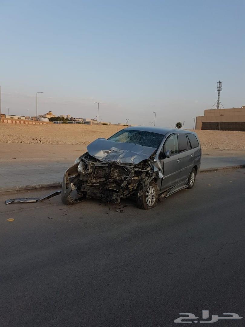 اينوفا 2015 فل كامل ماشيه 90