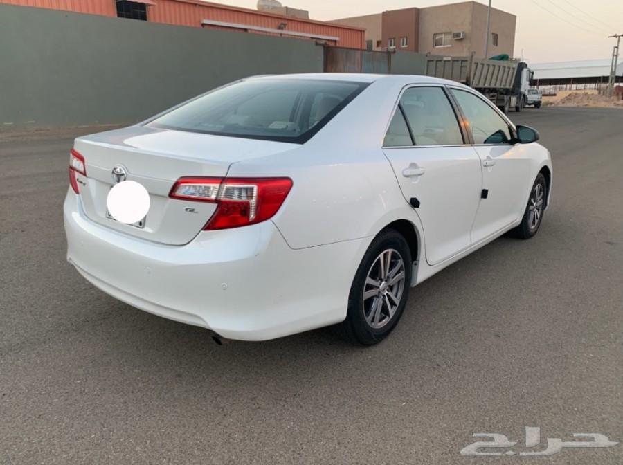 كامري 2015 نظيفة جدا GL مطور
