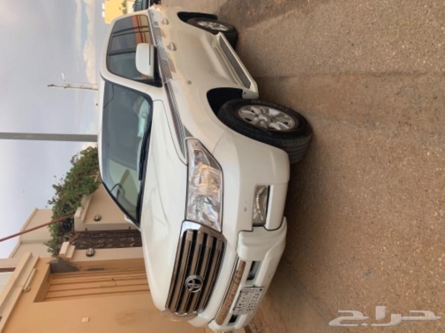 جيب لاندكروزر جي اكس ار 2009